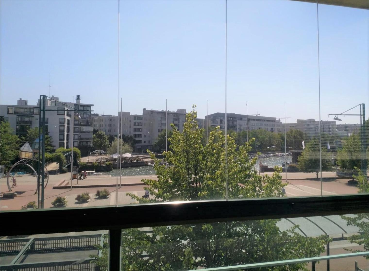 2 Minutes From Kamppi Center, Sauna And Balcony