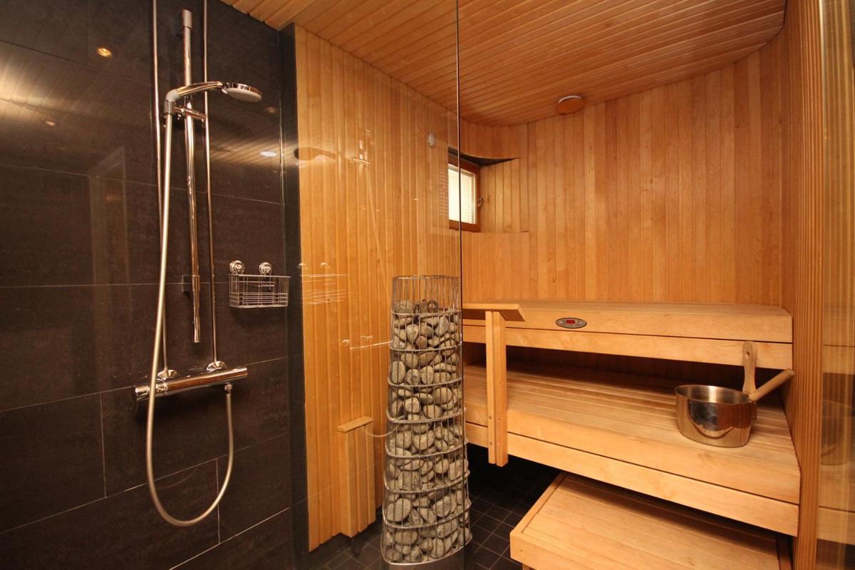2 Minutes From Kamppi Center, Sauna And Balcony Apartment Helsinki
