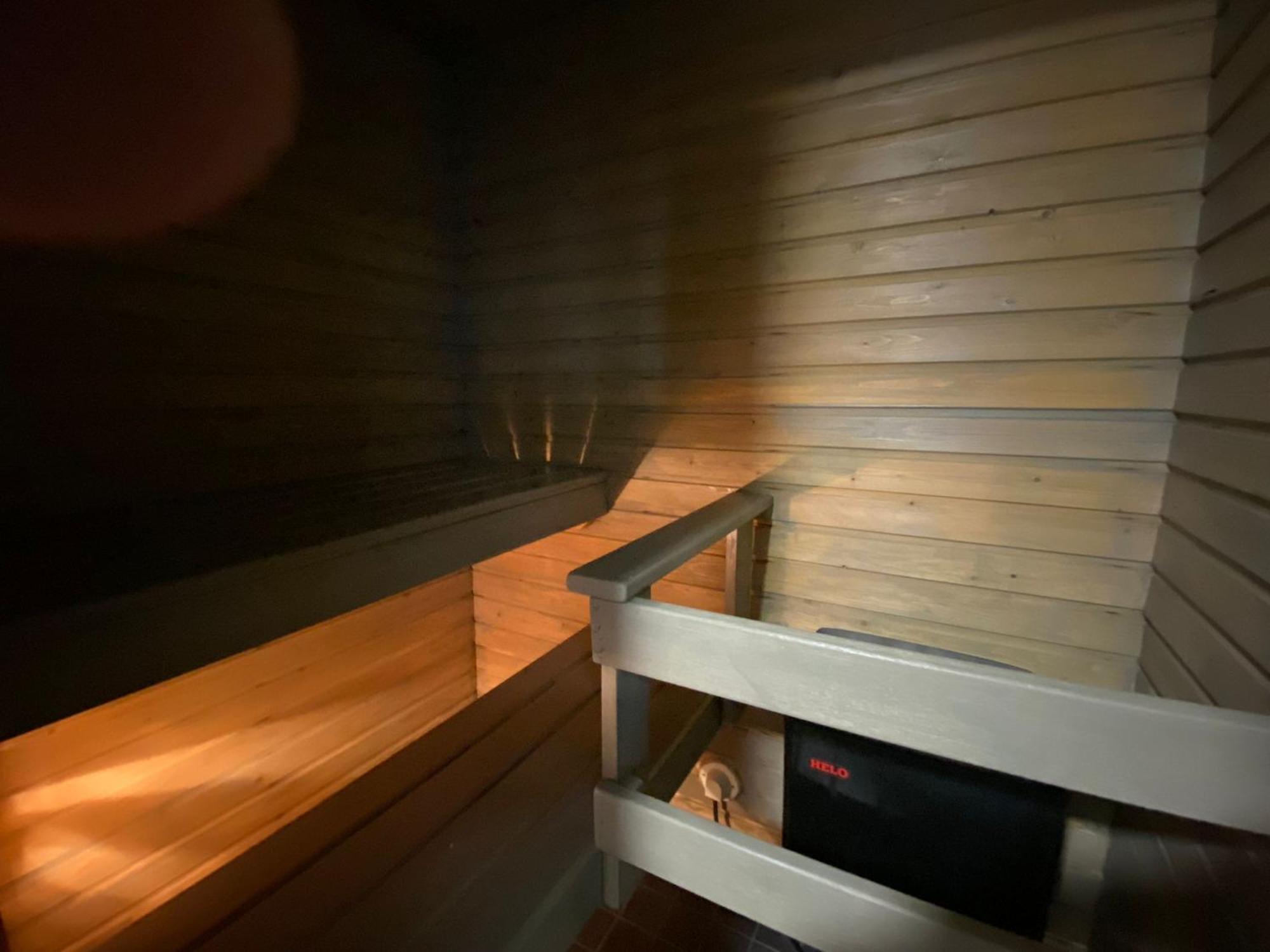 Apartment 2 Minutes From Kamppi Center, Sauna And Balcony