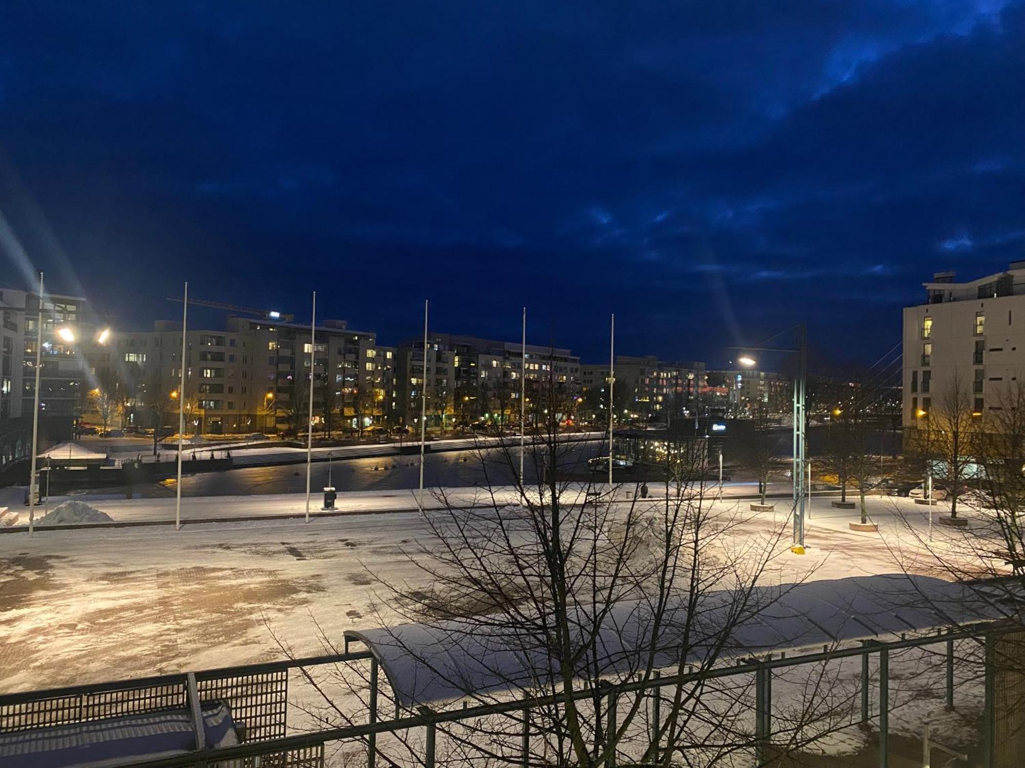 2 Minutes From Kamppi Center, Sauna And Balcony Apartment *