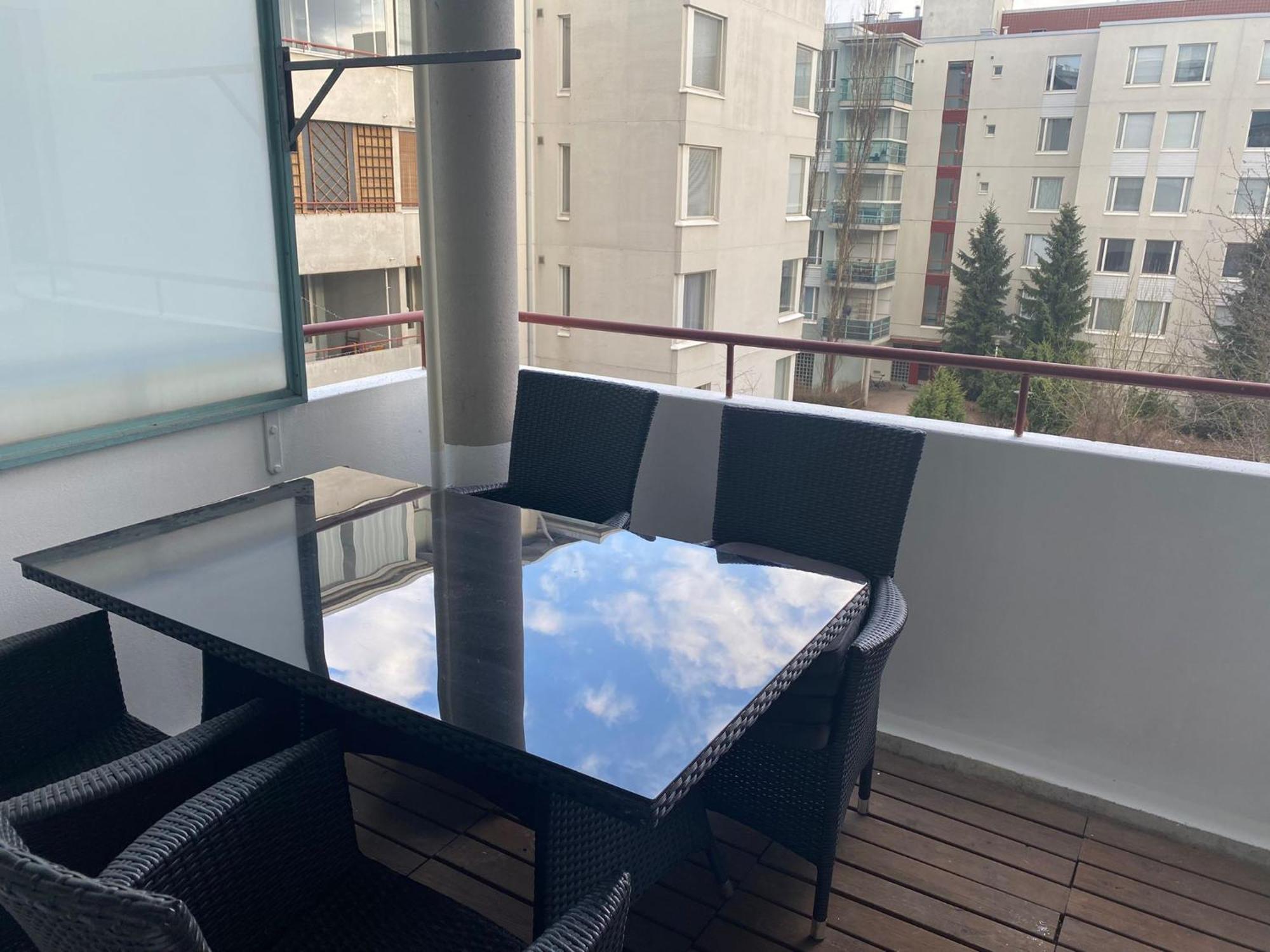 2 Minutes From Kamppi Center, Sauna And Balcony * Helsinki