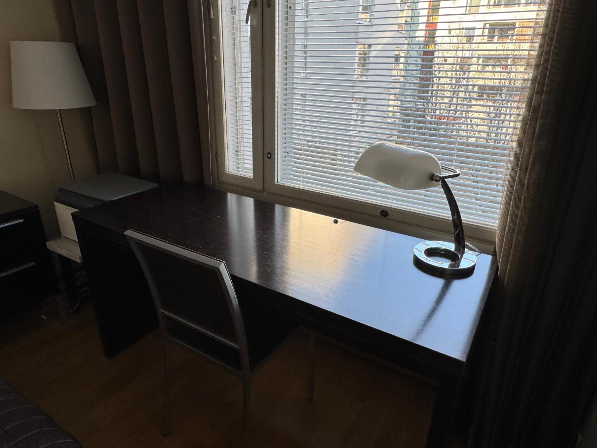 Apartment 2 Minutes From Kamppi Center, Sauna And Balcony *